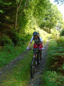Jeanette on the Craig Garth-bwlch descent.