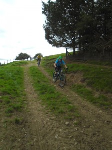 Dave and Tom halfway down the Fron Hen descent.