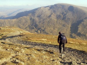 Chris descending the top of Dollywagon Pike.      